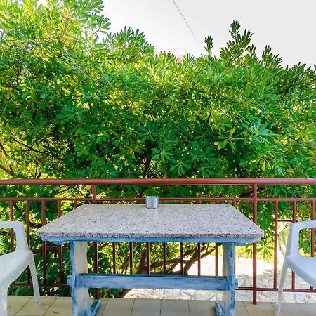 Apartments Slavica R Banjol Exterior foto